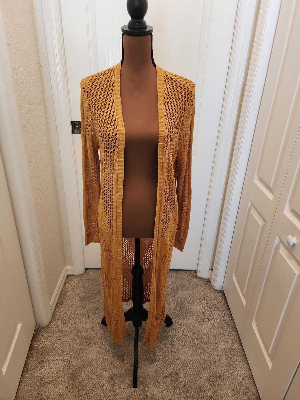 Serendipity by Victoria womens XL mustard yellow crochet, boho, duster Cardigan